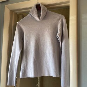 Light blue cashmere turtle neck sweater